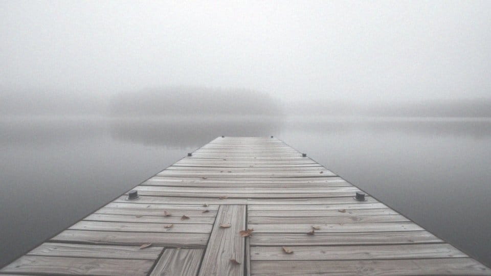 Jakie refleksje można mieć nad ulotnością życia w chwilach żalu?
